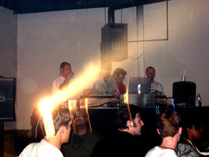 02.jpg